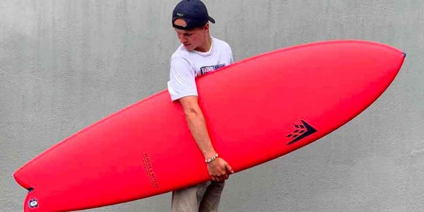 Tavole da surf di Mid-lenght